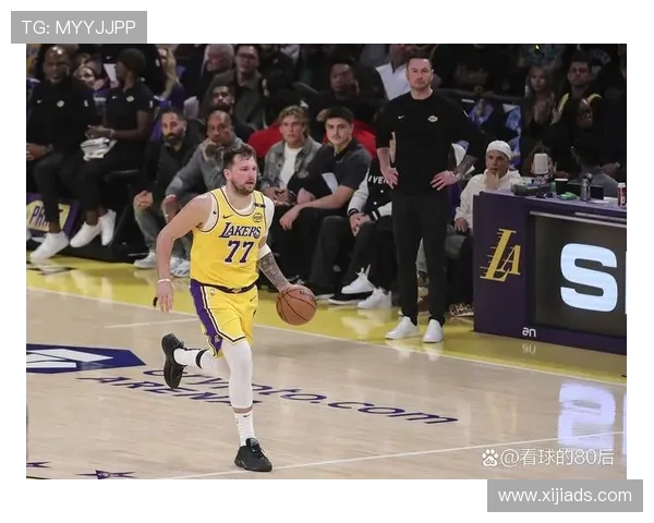 东契奇砍下三双难阻湖人连胜脚步 完美团队合作助力三连胜